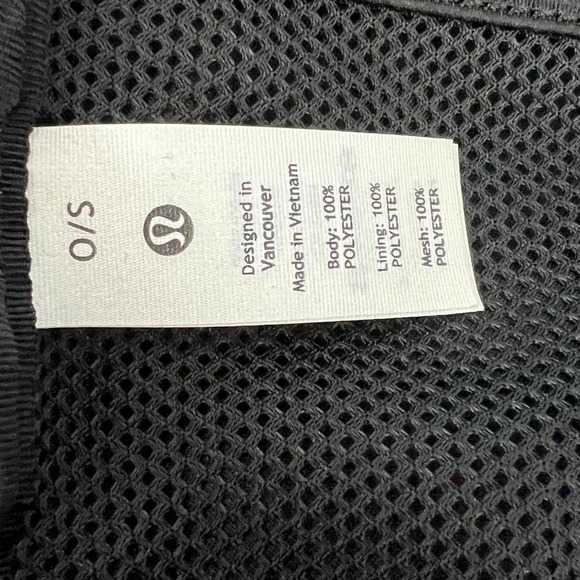 Mirrorify Reflective Black/Black lululemon Everywhere Belt Bag - Picture 11 of 13